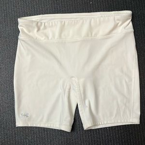 Under Armour Women's Bike Shorts , White, Metallic Silver Logo
